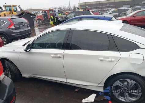2019 Honda Accord Ex-L z USA, uszkodzony, nr VIN 1HGCV1F57KA030697